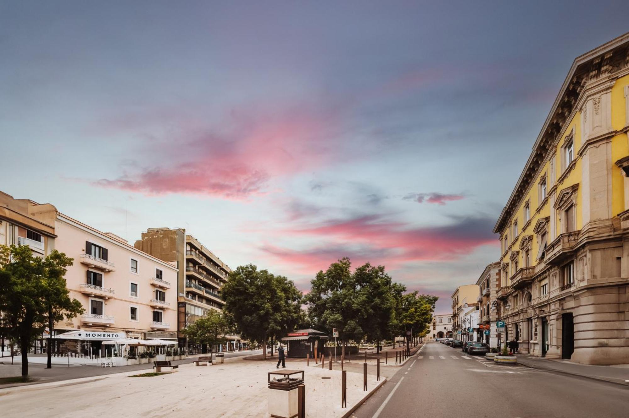 Momento Soggiorno Di Charme Foggia Bagian luar foto